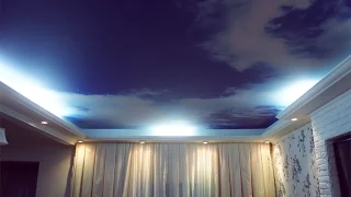 Какие двухуровневые натяжные потолки с подсветкой мы можем установить в зал?