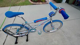 Custom Monza 24" BMX: Out with the Gold and in with the Blue (plus a bit of red)