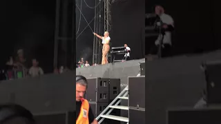 Anne Marie - Ciao Adios live (FM4 Frequency Festival)