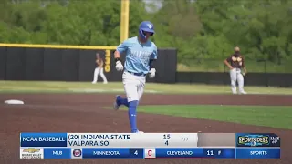 ISU SWEEPS VALPO