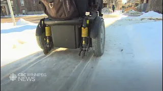 Winnipeg council urged to give sidewalks same priority as streets for snow-clearing