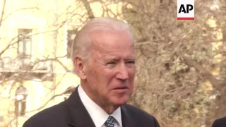 Biden visits Ukraine, meets Poroshenko