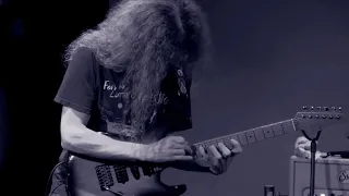 Incredible Emotional Solo By Guthrie Govan