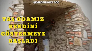 Taş Oda Kendini Göstermeye Başladı Taşlar Arası Derzler Temizleniyor! |Ailemize Yeni Bir Üye Katıldı