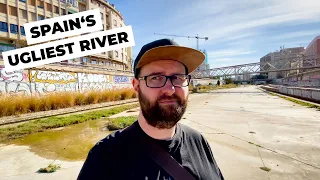 Why there is a dry Riverbed in Málaga, Spain