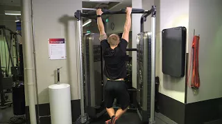 Pullups, mellom, pronert grep