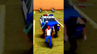 УПРАВЛЯЮ ВСЕМИ ВО КРУГ ЛЮДЬМИ в игре GTA SAMP #shorts