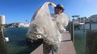 How to Cast Net and Store Thousands of Bait Fish (Cast Netting Bait)