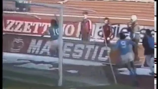 Maradona (Napoli) - 01/02/1987 - Udinese 0x3 Napoli - 2 gols