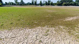 Wassermangel: Fluss und Menschen leiden unter Hitze