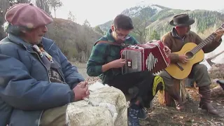 CHAMAMÉ En la cordillera