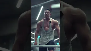 Full Posing/Classic Physique/Aesthetic IG@david_chang_official TikTok@david.chang.fitness