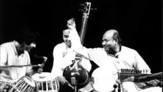 Ustad Ali Akbar Khan with Ustad Zakir Hussain  Piloo