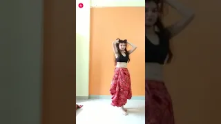 Belly dance from Afghan jalebi