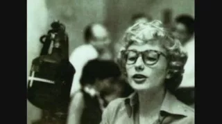 Blossom Dearie-Plus je t'embrasse....wmv