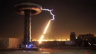 World's Biggest Tesla Coil