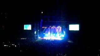 It's All About Tonight- Blake Shelton LIVE