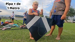 Soltei uma Pipa Maior que o Anão no Festival de Pipa em Sítio Isolado em Nova Iguaçu