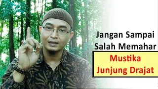 Persamaan dan Perbedaan Mustika Kekayaan Junjung Drajat dan Sulaiman Junjung drajat