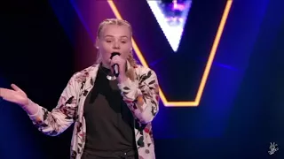 Karlijn - Alone | The Voice Kids 2018 | The Blind Auditions