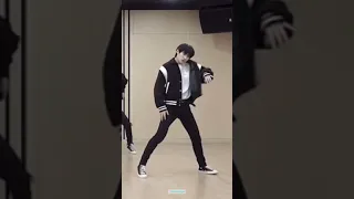 🎞성훈컷🐯 세로캠 ENHYPEN - Given-Taken Choreography (엔하이픈 기븐앤테이큰 안무영상)