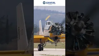 Huge piston engine on this military fire fighter M18 Dromader with fantastic sound #shorts