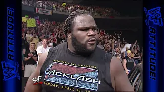 Mark Henry lifts a car | SmackDown! (2002)