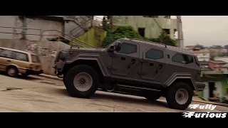 Fast Five 5 ( 2011 )   Favela Chase   scene  Hd