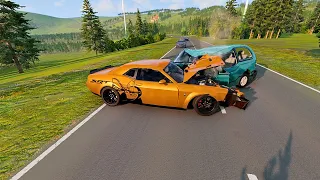 High Speed Traffic Car Crashes  Falling off a Cliff  BeamNG DRIVE