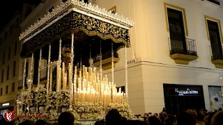 Virgen de Montserrat a los sones de 'Sevilla Cofradiera' | Semana Santa de Sevilla 2022