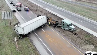 1-31-2023 Dallas, TX to Willis Point, TX Jacknifed semis shut down I-20