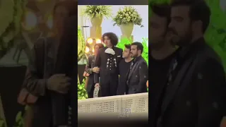 Alejandro Fernández le canta al féretro de su padre Vicente Fernández en su despedida!!