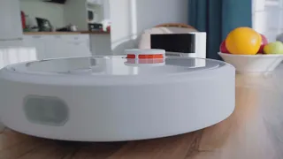 Распаковка и обзор на РОБОТ ПЫЛЕСОС Xiaomi Mi Robot Vacuum Cleaner спустя ГОД использования