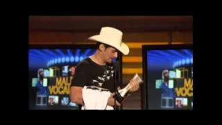 Brad Paisley Wins Top Male Vocalist - ACM Awards 2010