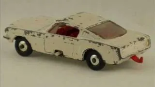 No.8 FORD MUSTANG FASTBACK die-cast Matchbox, Lesney c.1966 ~overview.wmv