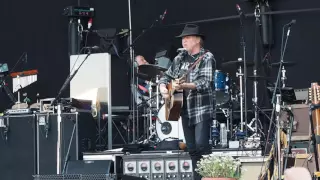 Neil Young & Promise Of The Real - Heart Of Gold