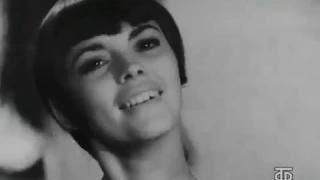 Mireille MATHIEU - VIENS DANS MA RUE - 1967
