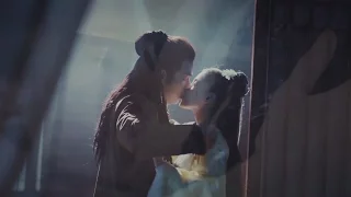 Kiss Scenes in 'General and I' 孤芳不自賞 (Wallace Chung 鍾漢良 Angelababy 杨颖)