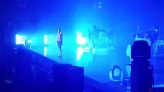 Bâtard dance - Stromae at Madison Square Garden