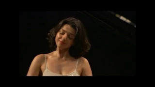 Buniatishvili & the Moscow Soloists Play Chopin's 1st Concerto