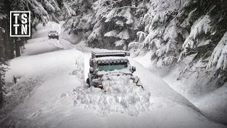 EXTREME Winter Snow Storms VS My 426 Hemi Jeep Gladiator