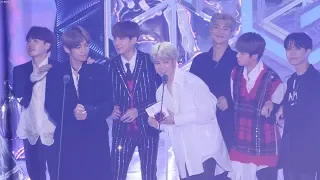 181106 방탄소년단 (BTS) 첫시상식에 첫인기상 수상 [4K] 직캠 Fancam (지니뮤직어워즈 MGA) by Mera