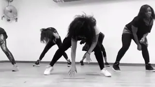Choreography by LILOU