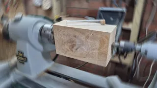 Woodturning Project, the Bud Vase in figured Ash