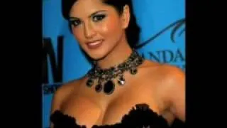 Sunny Leone eyes Bollywood