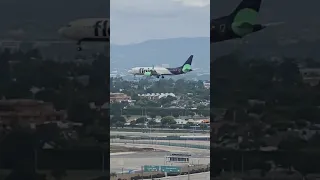 Flair Boeing 737.max 8 landing at lax