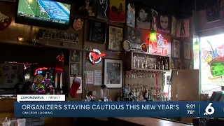 Bars prepare for New Year's Eve celebrations during omicron surge