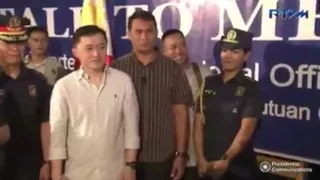 Cop proposes marriage to Duterte’s aide-de-camp after President’s speech