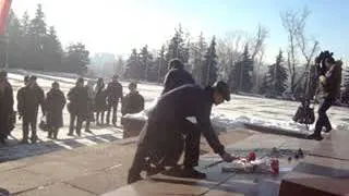 Липецкие коммунисты на возложении цветов к памятнику Ленину