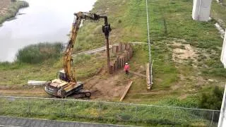 KOMATSU PC300-5 Excavator  Taiwan 135 (Bagger ショベル).